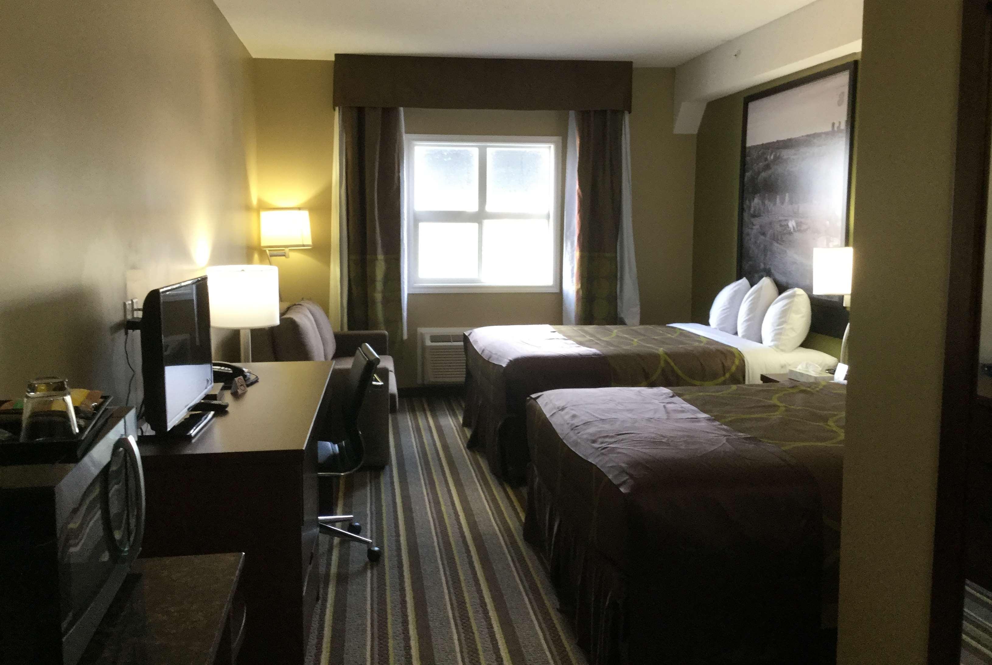 Hotel Super 8 By Wyndham Hardisty Esterno foto